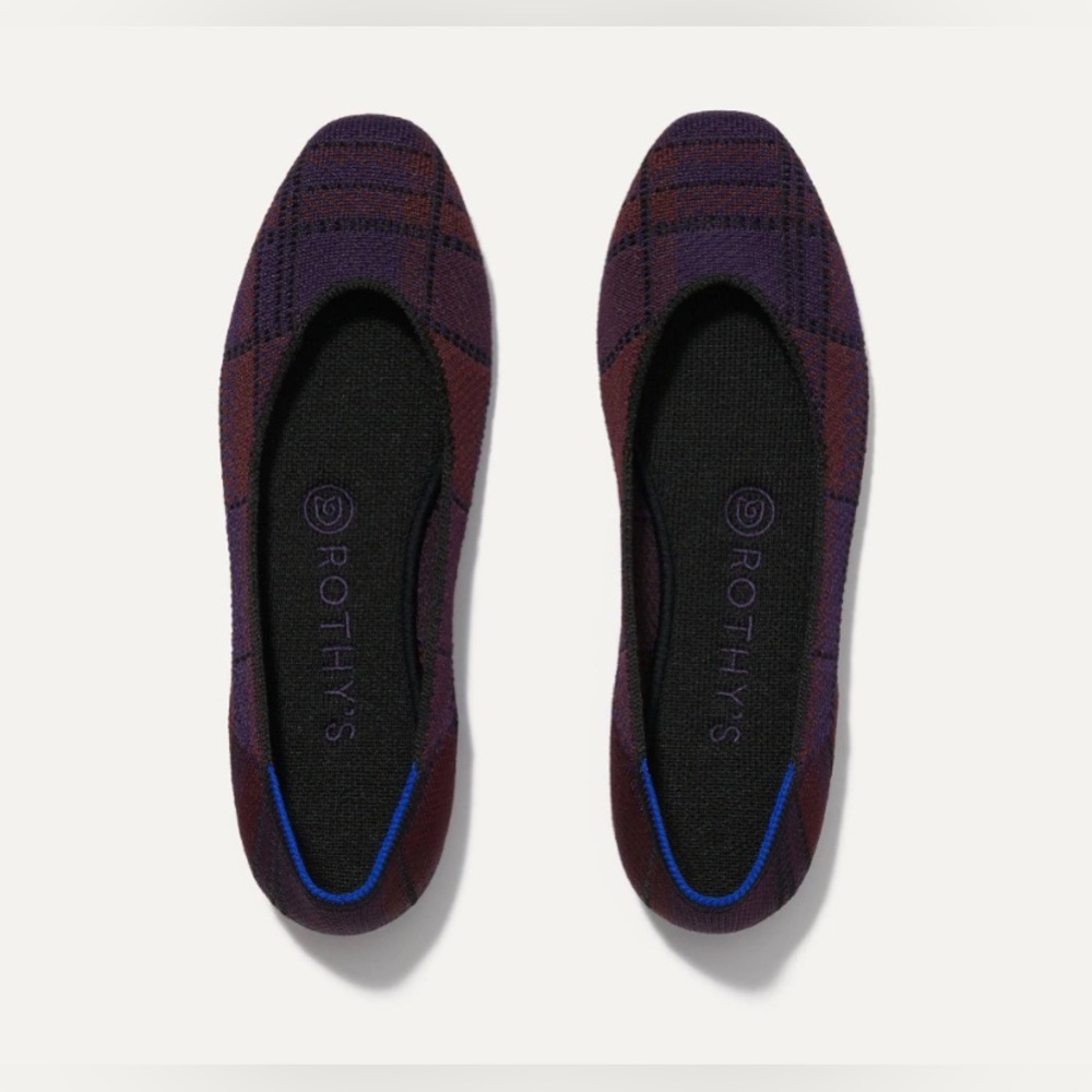 Mint condition Rothy’s Cranberry Plaid square round toes size 5.5